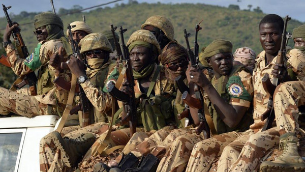 مقتل جندي في هجوم لجماعة بوكو حرام على موكب رئيس الاركان النيجيري