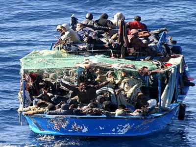 تونس انقاذ 120 مهاجر غير شرعي قبالة سواحل بنقردان الحدودية مع ليبيا