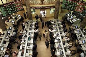مؤشرات البورصة المصرية تسجل خسائر جديدة وصلت الى 12 مليار جنيه